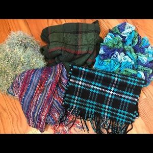 GROUP OF 5 SCARVES!! A PRICE STEAL!!🍂👌🏼⛄️